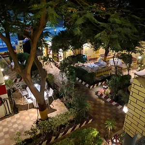 2* Hotel El Phardous