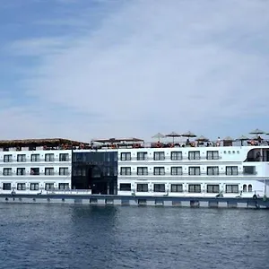 Le Fayan Ii Nile Cruise Every Saturday From For 04 & 07 Nights - Every Wednesday From Aswan For 03 & 07 Nights Hotel